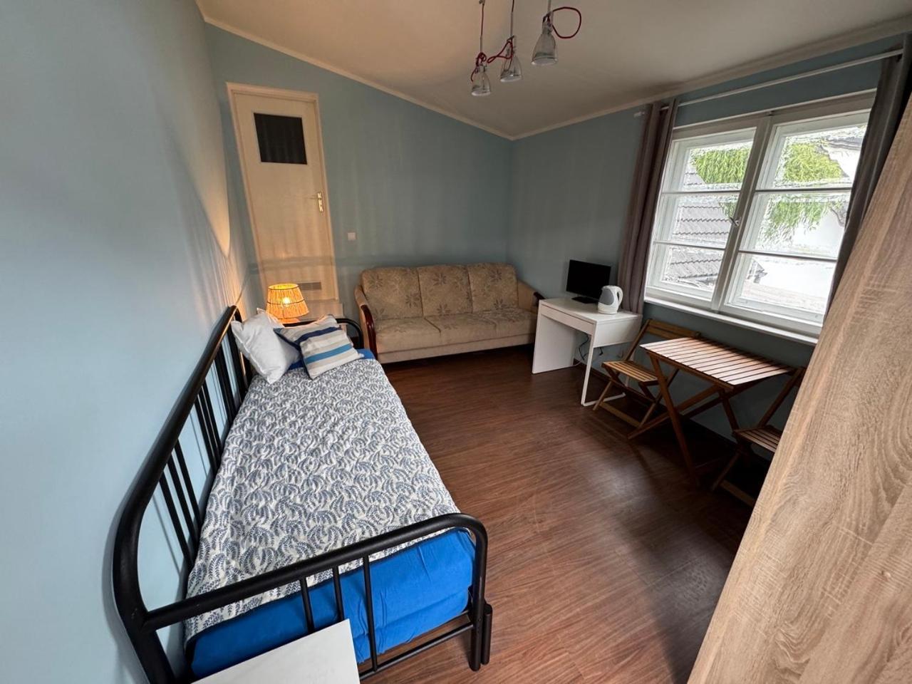 Homestay White Frog Dziwnow